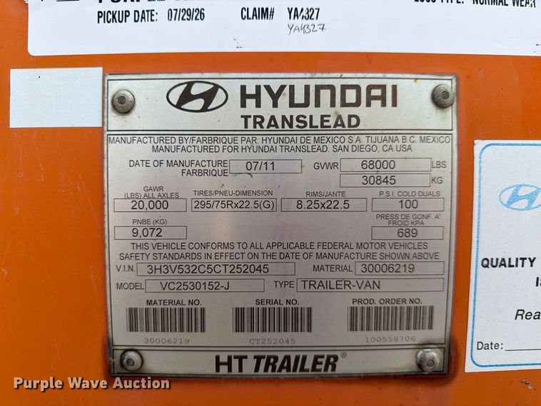 image for item YA4327 2012 Hyundai Translead VC2530152-J dry van trailer