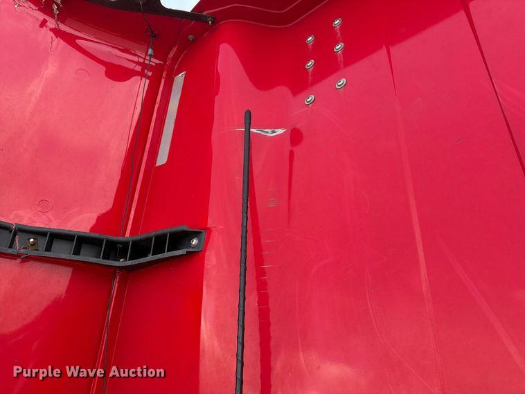 image for item YA4342 2020 International LT625 semi truck