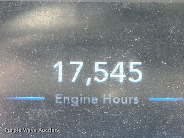 image for item YA4342 2020 International LT625 semi truck