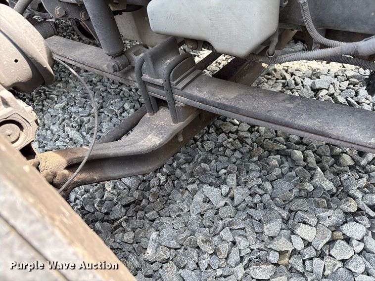 image for item YA4342 2020 International LT625 semi truck