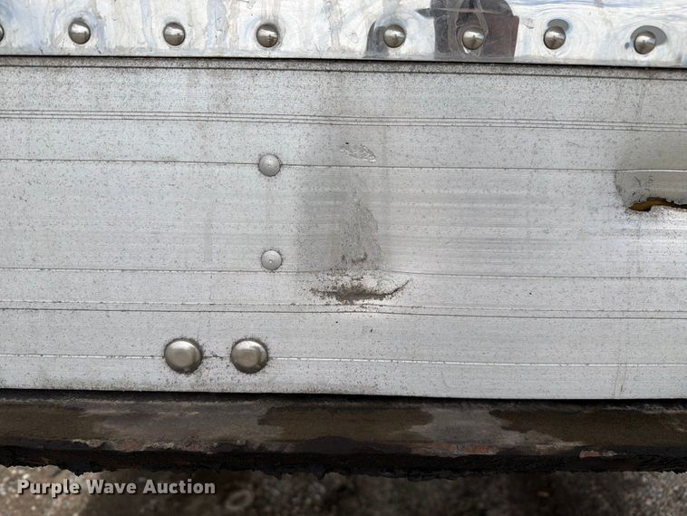 image for item YA4414 2019 CIMC 1RER5305 refrigerated van trailer