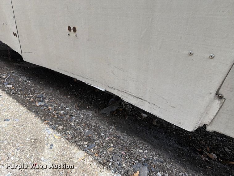 image for item YA4414 2019 CIMC 1RER5305 refrigerated van trailer