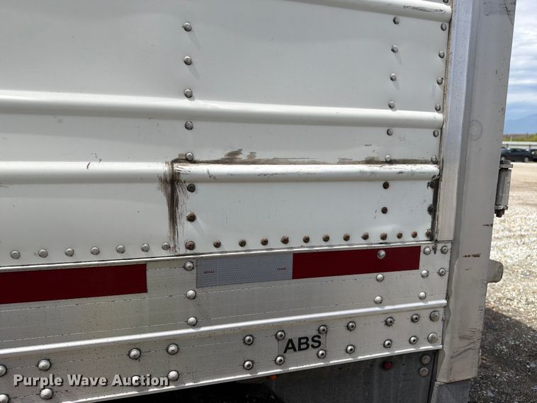 image for item YA4414 2019 CIMC 1RER5305 refrigerated van trailer