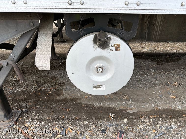 image for item YA4414 2019 CIMC 1RER5305 refrigerated van trailer