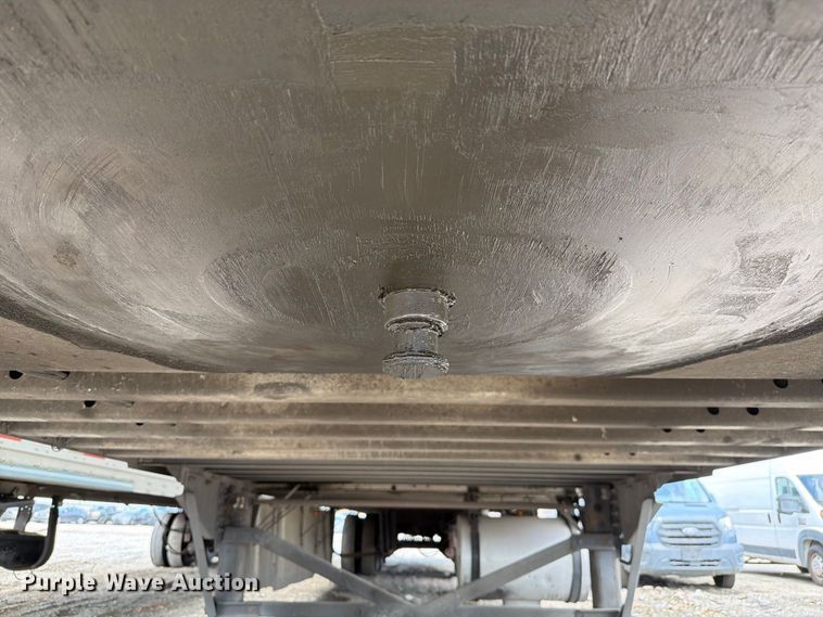image for item YA4414 2019 CIMC 1RER5305 refrigerated van trailer