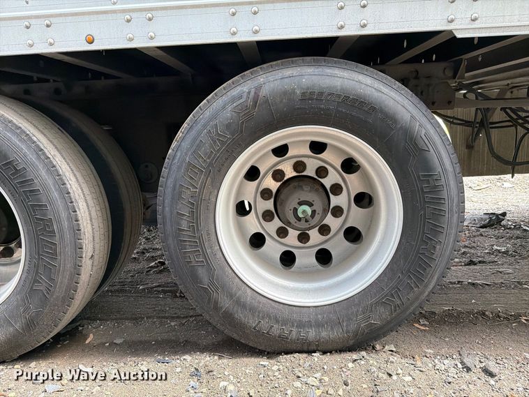 image for item YA4414 2019 CIMC 1RER5305 refrigerated van trailer