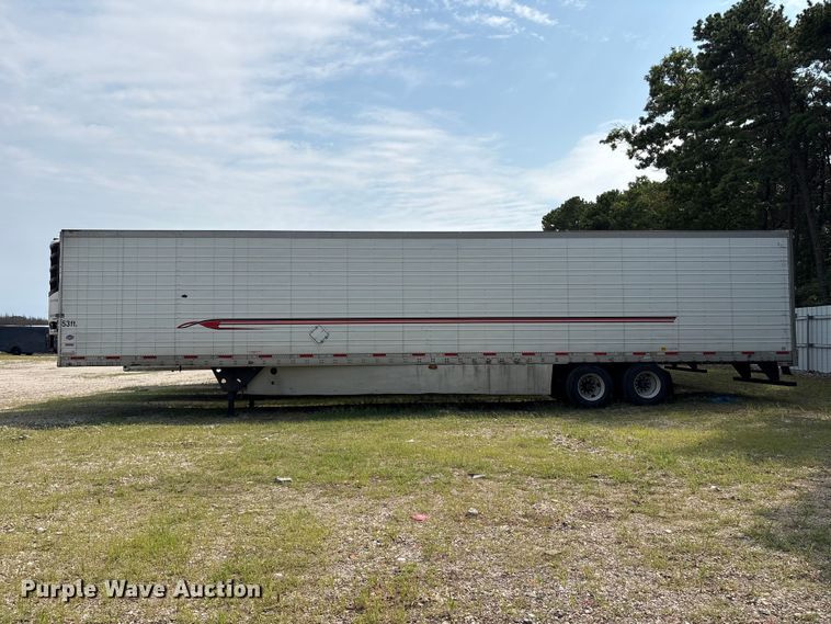 image for item YA4442 2015 Utility VS2RA refrigerated van trailer