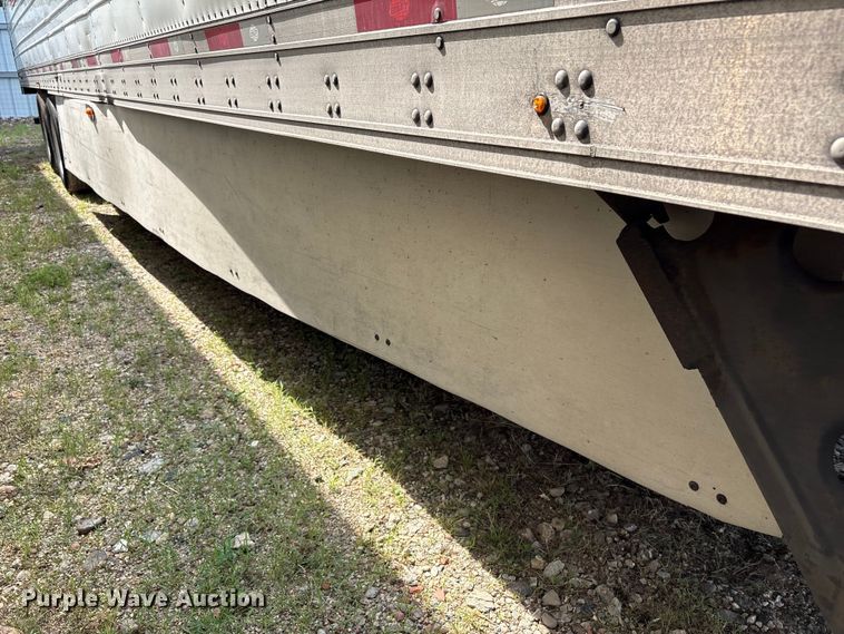 image for item YA4442 2015 Utility VS2RA refrigerated van trailer