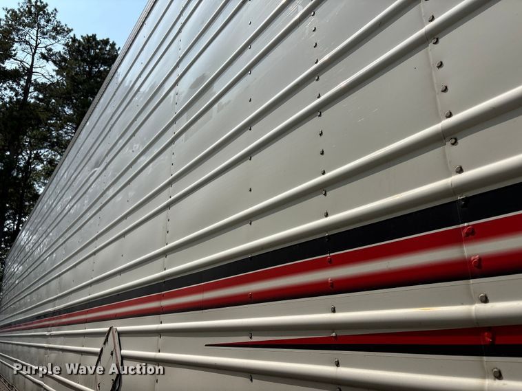 image for item YA4442 2015 Utility VS2RA refrigerated van trailer