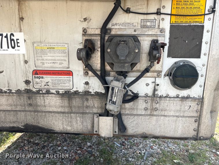 image for item YA4442 2015 Utility VS2RA refrigerated van trailer
