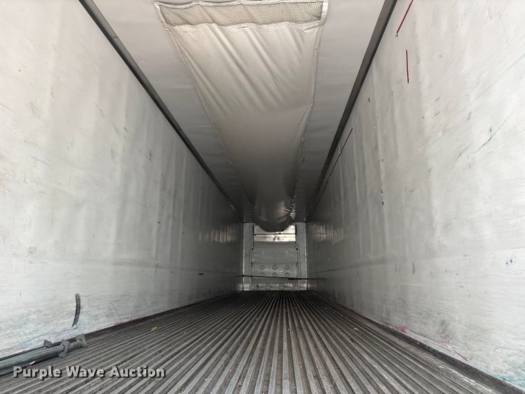 image for item YA4442 2015 Utility VS2RA refrigerated van trailer