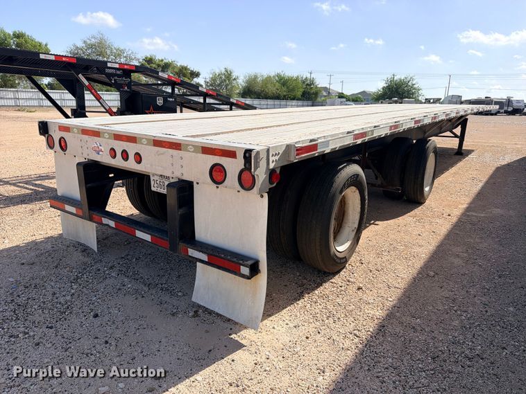 image for item YA4461 2015 Utility FS2CHA flatbed trailer