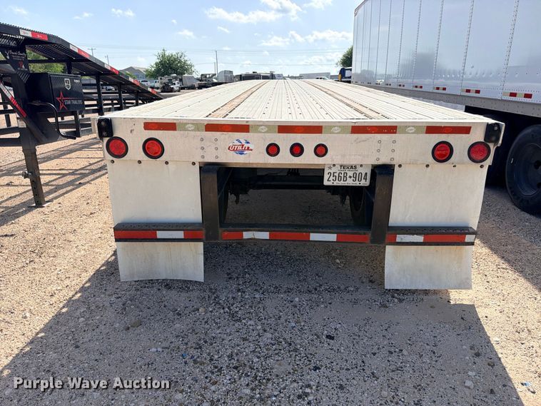image for item YA4461 2015 Utility FS2CHA flatbed trailer