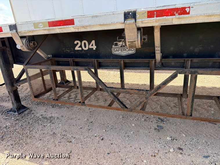 image for item YA4461 2015 Utility FS2CHA flatbed trailer