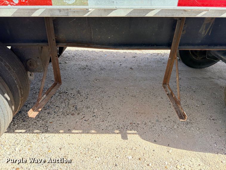 image for item YA4461 2015 Utility FS2CHA flatbed trailer