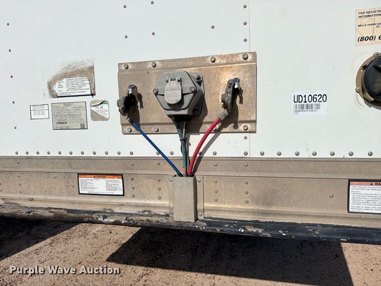 image for item YA4462 2018 Great Dane CCC-3314-01053 dry van trailer