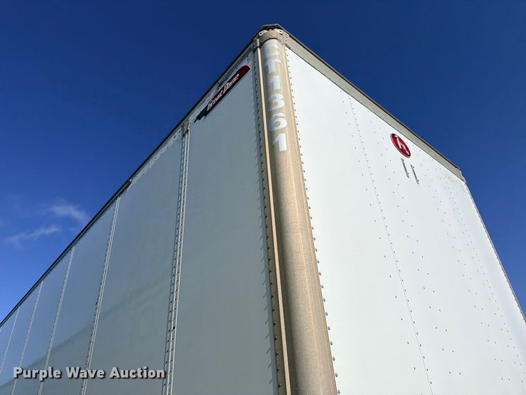 image for item YA4462 2018 Great Dane CCC-3314-01053 dry van trailer