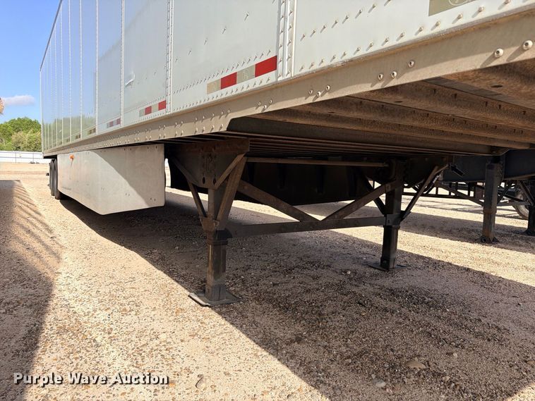 image for item YA4462 2018 Great Dane CCC-3314-01053 dry van trailer