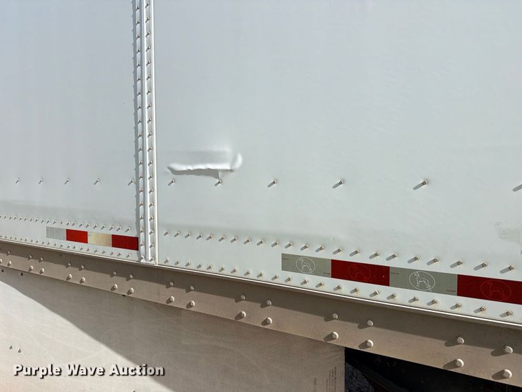image for item YA4462 2018 Great Dane CCC-3314-01053 dry van trailer