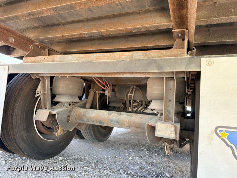 image for item YA4462 2018 Great Dane CCC-3314-01053 dry van trailer