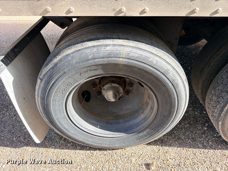 image for item YA4463 2018 Great Dane CCC-3314-01053 dry van trailer