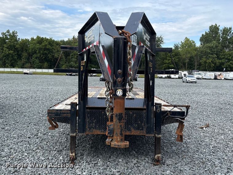 image for item YA4467 2017 Doolittle equipment trailer