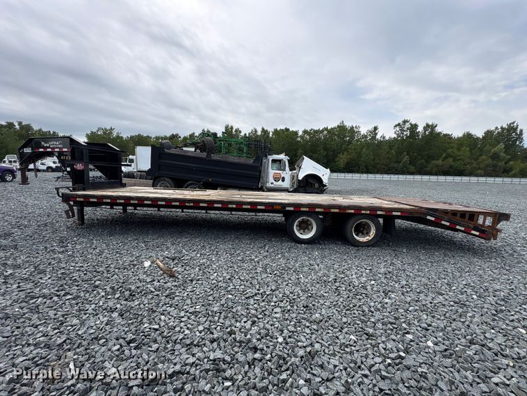 image for item YA4467 2017 Doolittle equipment trailer