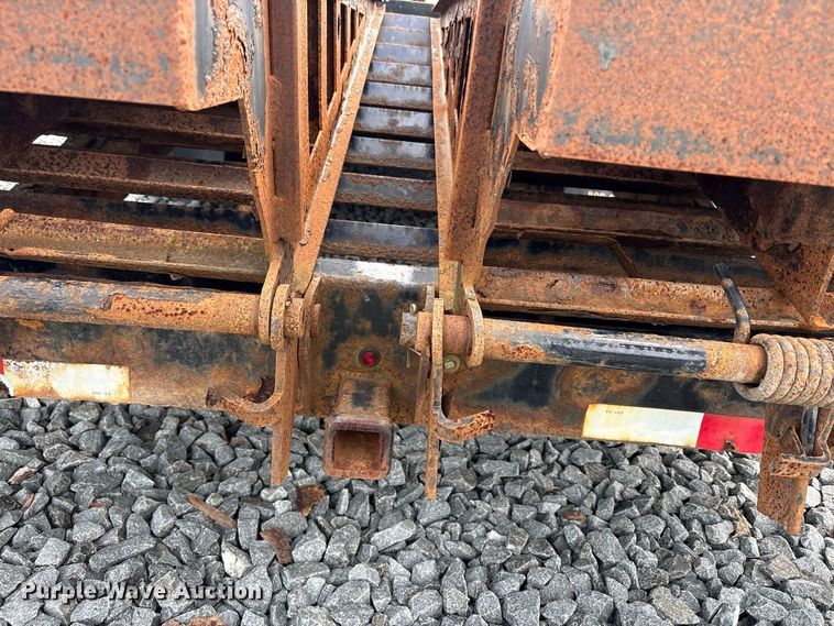 image for item YA4467 2017 Doolittle equipment trailer