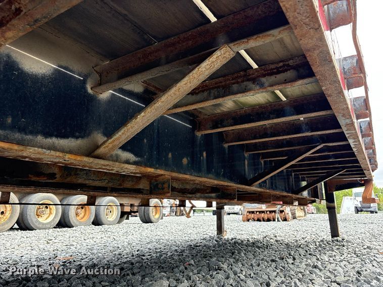 image for item YA4467 2017 Doolittle equipment trailer