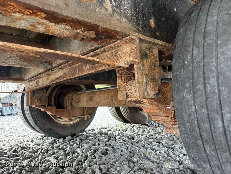 image for item YA4467 2017 Doolittle equipment trailer