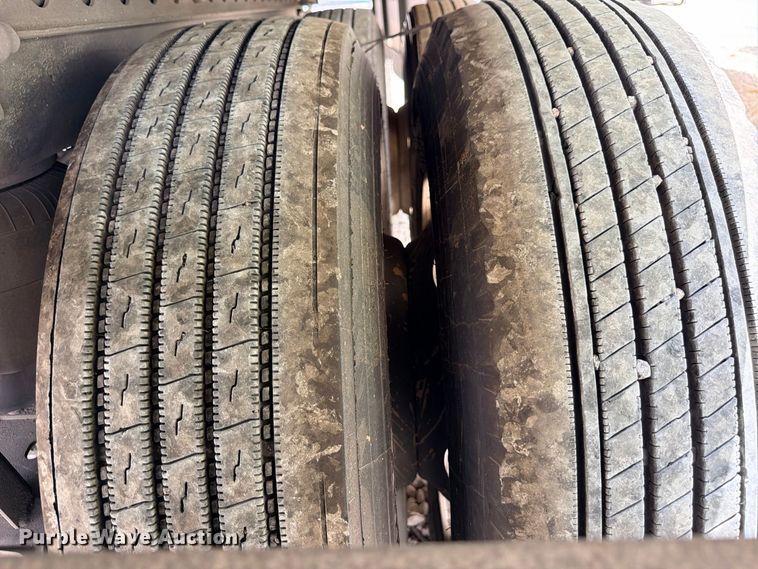 image for item YA4622 2020 Wabash DVLSHPC dry van trailer