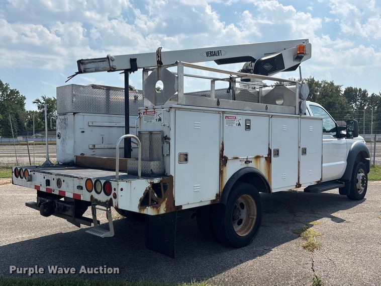 image for item YA4818 2015 Ford F450 Super Duty bucket truck