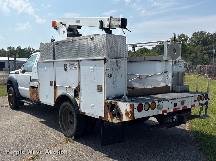 image for item YA4818 2015 Ford F450 Super Duty bucket truck