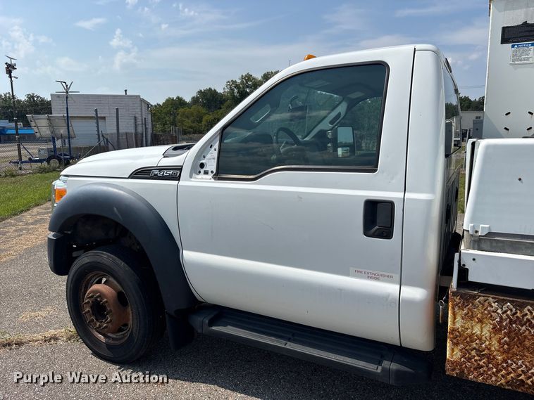 image for item YA4818 2015 Ford F450 Super Duty bucket truck