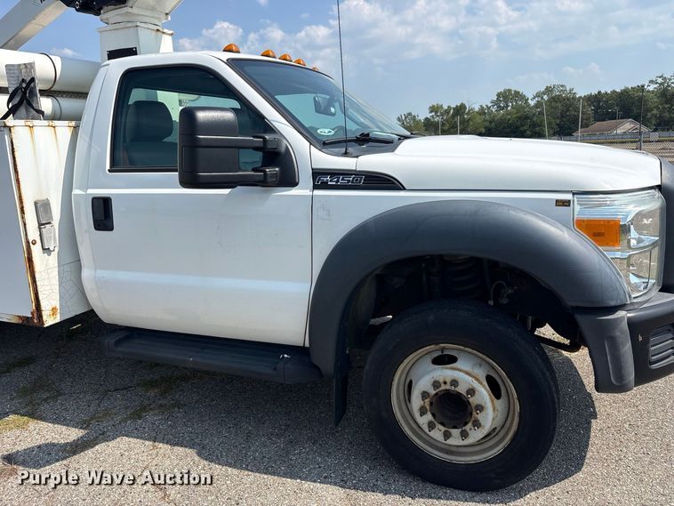 image for item YA4818 2015 Ford F450 Super Duty bucket truck