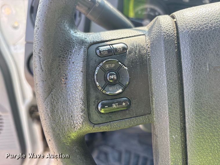 image for item YA4818 2015 Ford F450 Super Duty bucket truck