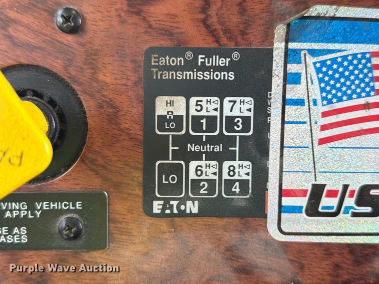image for item YA4889 1997 Peterbilt 377 semi truck