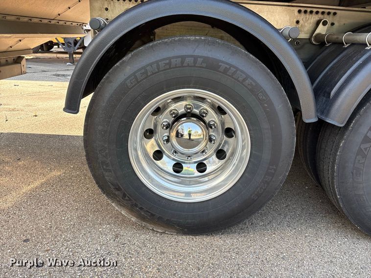 image for item YA4899 2025 EBY Generation grain trailer