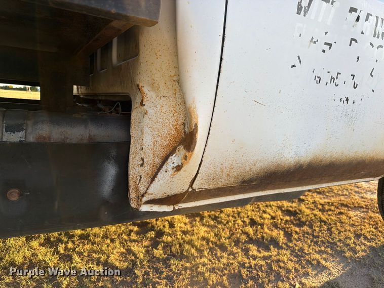 image for item BI9753 1986 Chevrolet K20 flatbed pickup truck