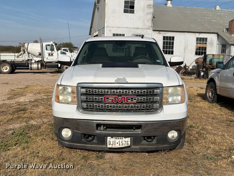 image for item DK6604 2014 GMC Sierra 2500HD Crew Cab pickup truck