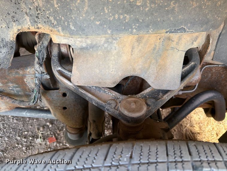 image for item DK6604 2014 GMC Sierra 2500HD Crew Cab pickup truck