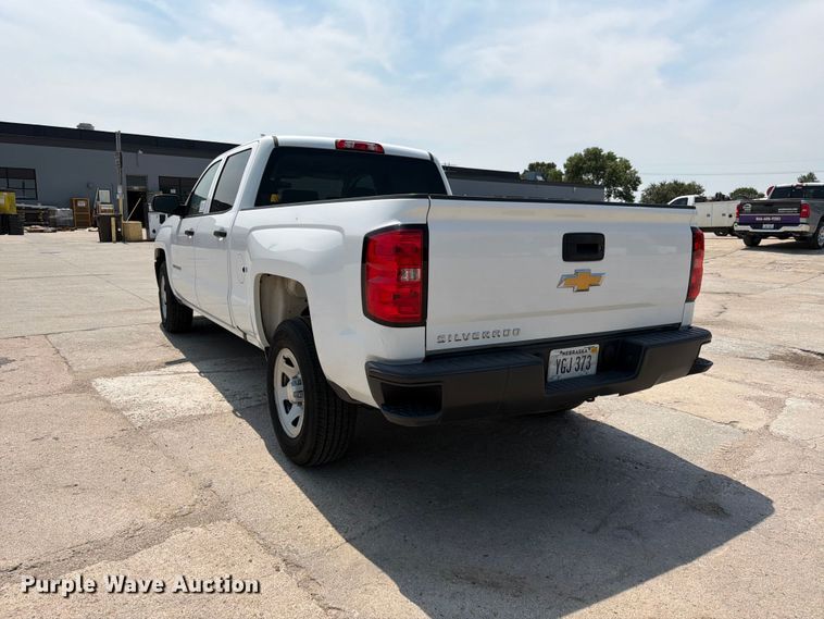 image for item DN6677 2018 Chevrolet Silverado 1500 Crew Cab pickup truck
