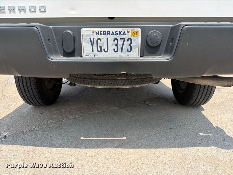 image for item DN6677 2018 Chevrolet Silverado 1500 Crew Cab pickup truck