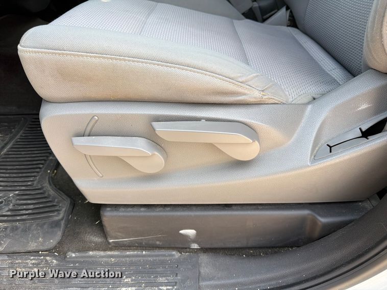 image for item DN6677 2018 Chevrolet Silverado 1500 Crew Cab pickup truck
