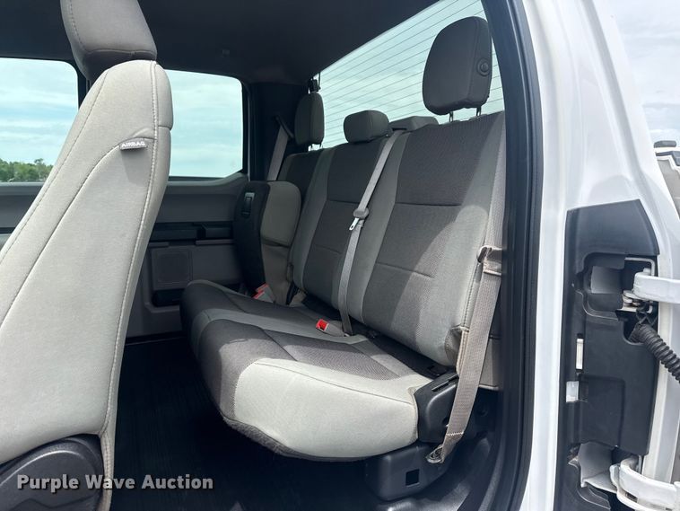 image for item DO8521 2018 Ford F150 Ext. Cab pickup truck
