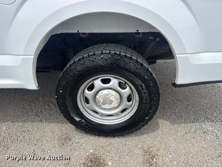 image for item DO8521 2018 Ford F150 Ext. Cab pickup truck