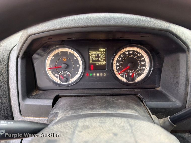 image for item DV2062 2016 RAM 3500 flatbed truck