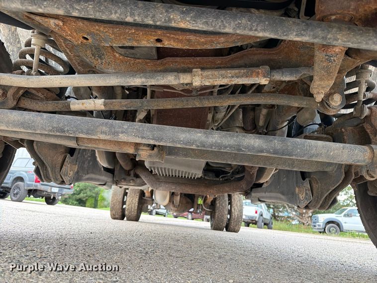 image for item DV2062 2016 RAM 3500 flatbed truck
