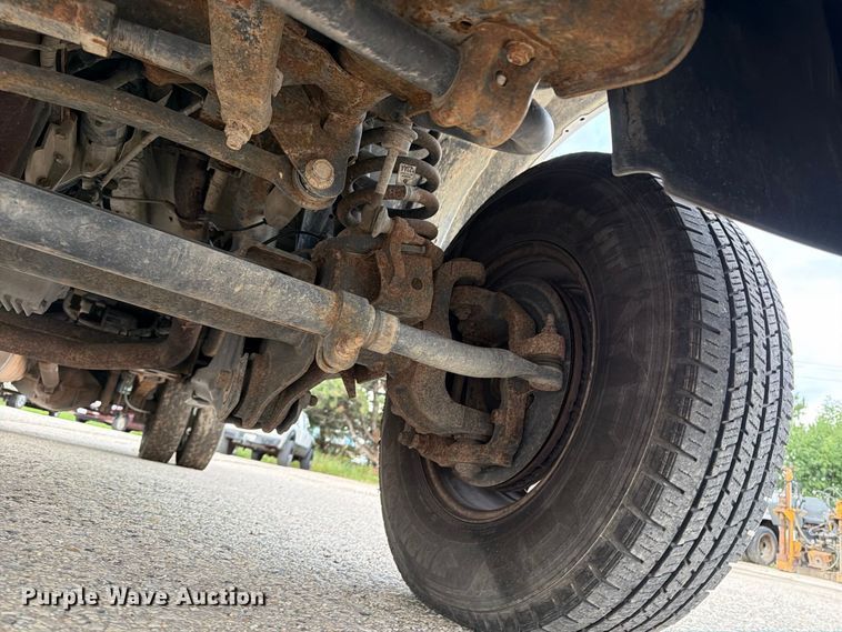 image for item DV2062 2016 RAM 3500 flatbed truck