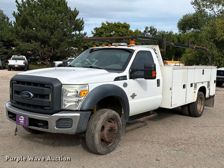 image for item DV2064 2015 Ford F550 utility / service truck